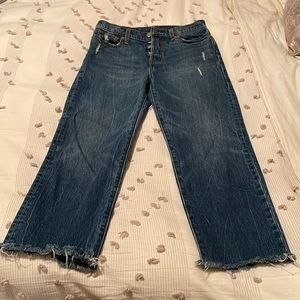 Levi Wedgie Jean in Medium Wash